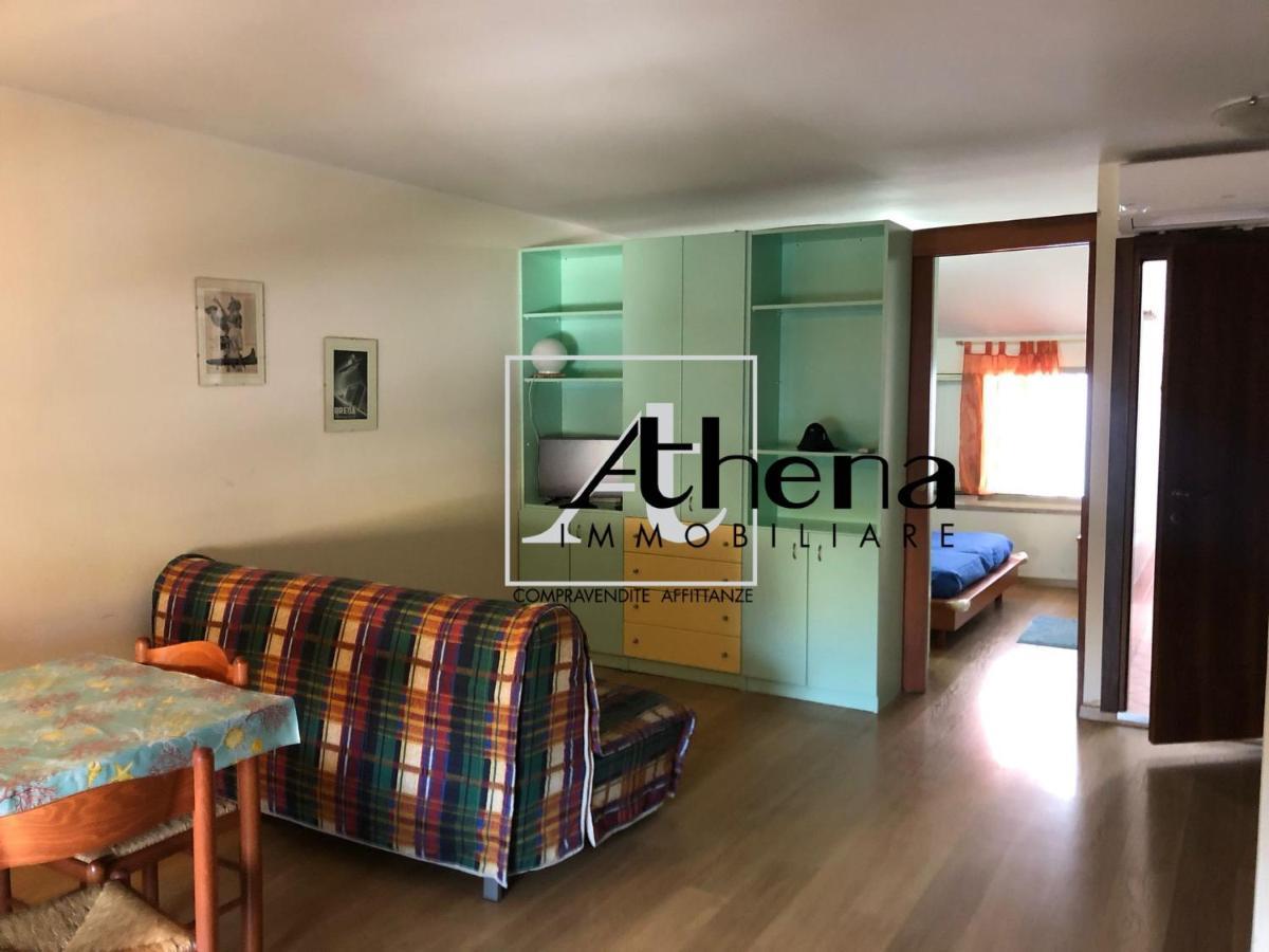 Riva San Vito 2 Appartement Grado Buitenkant foto